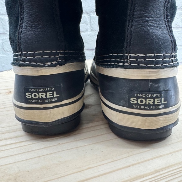 SOREL Joan of Arctic Women's Waterproof Snow Boots Black Faux Fur Trim US 9 - Picture 4 of 13